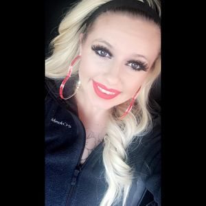 Meet your Posher, Sierra